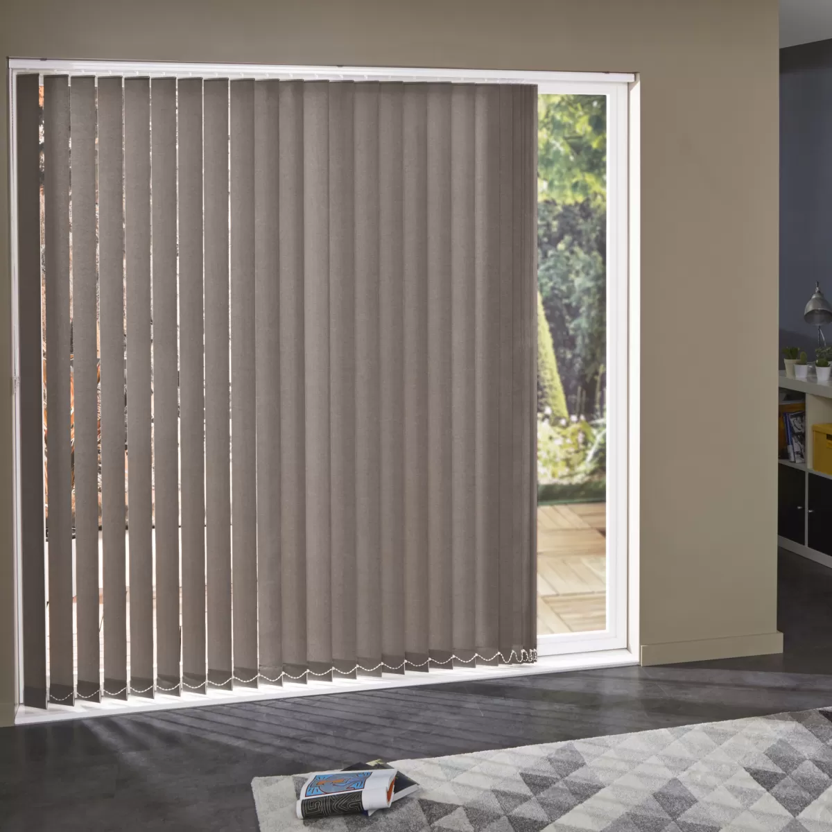 Brico Lamellen-Madeco 3328 Verticale Lamellen 5 Stuks Brandwerend Lichtdoorlatend Bruin 8,9 X 280 Cm