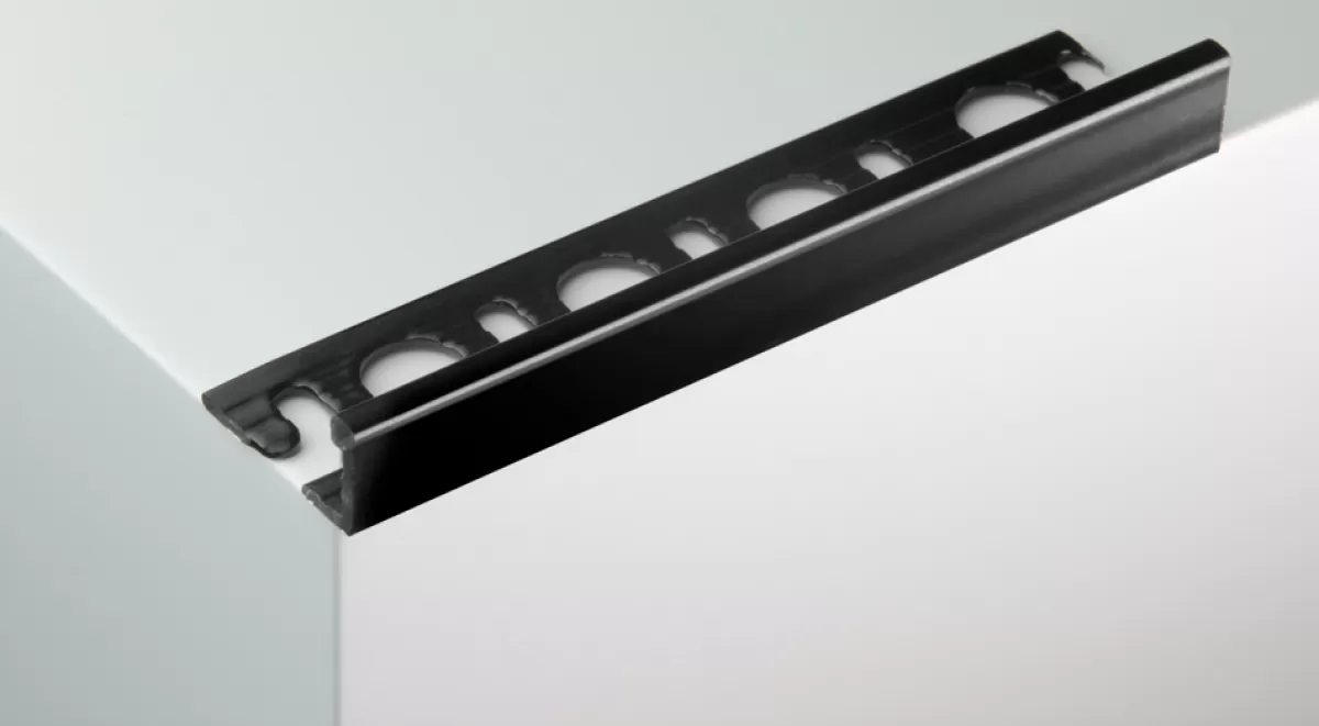 Brico Progress Profiles Profiel 'Proterminal' Zwart 8 Mm 270 Cm Vierkant